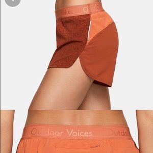 Outdoor voices orange lined shorts